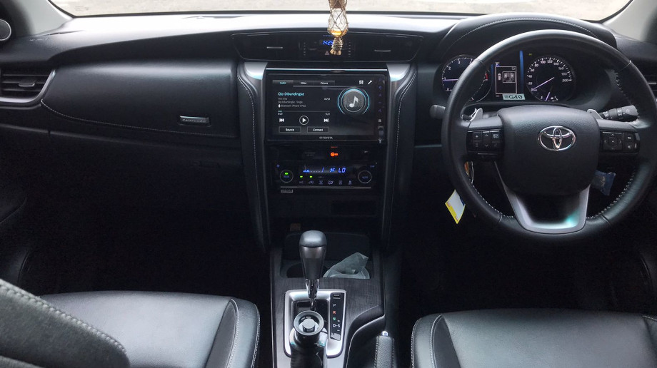 TOYOTA FORTUNER FORTUNER 2.4 VRZ TRD AT DIESEL (NEW) AT 2021